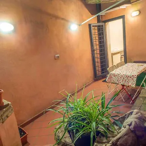 Intra' Residenza In Trastevere Affittacamere