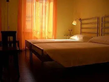 ** Alojamento de Acomodação e Pequeno-almoço Guest House Rome By Ghor Itália